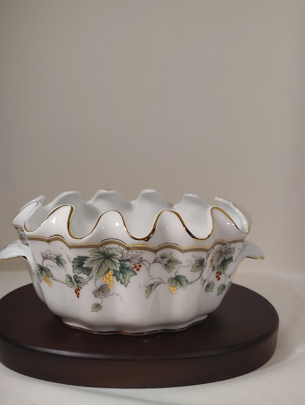 Scalloped White Porcelain Serving Bowl with Gold Trim and Grape Motif